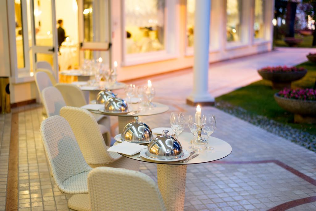 Hotel Due Torri อาบาโนแตร์เม ภายนอก รูปภาพ