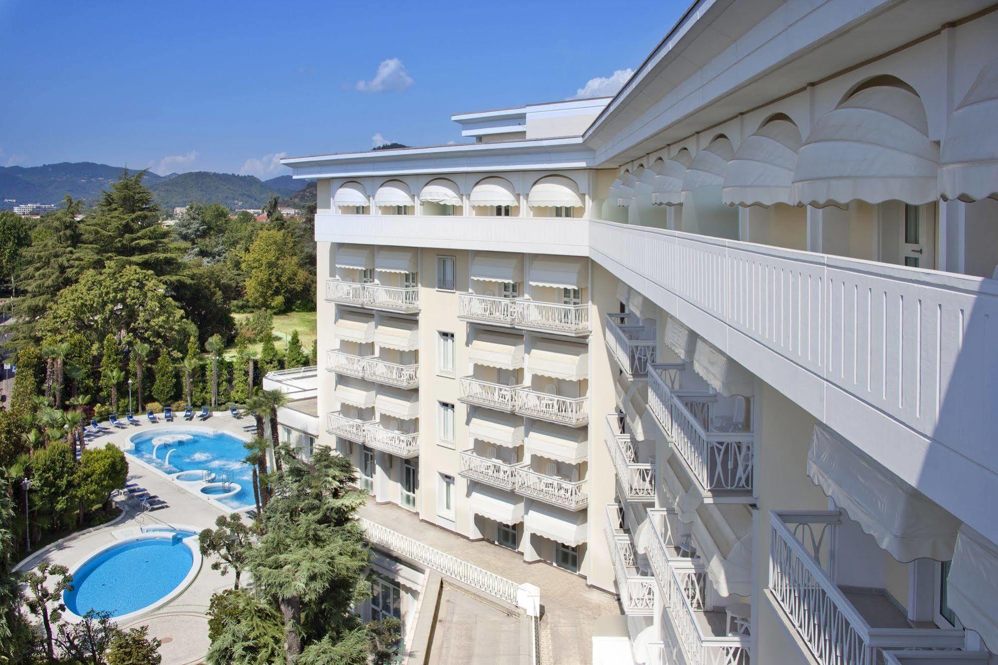 Hotel Due Torri อาบาโนแตร์เม ภายนอก รูปภาพ