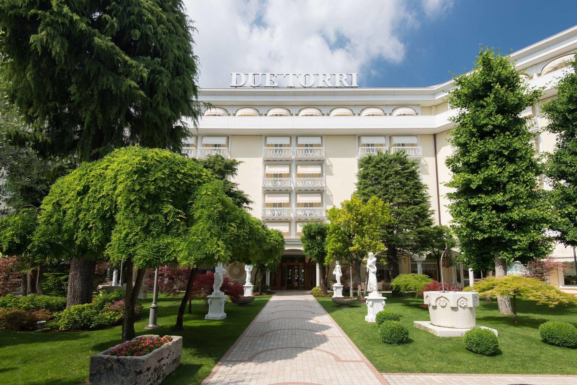 Hotel Due Torri อาบาโนแตร์เม ภายนอก รูปภาพ