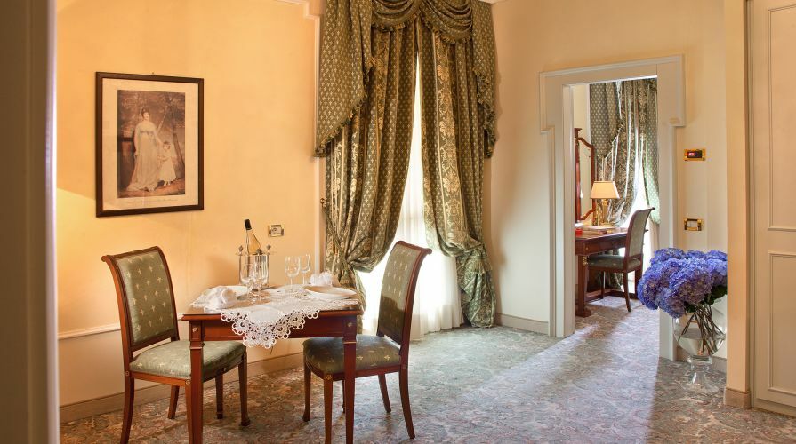 Hotel Due Torri อาบาโนแตร์เม ภายนอก รูปภาพ